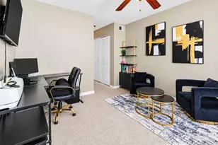 5845 Cougar Ln, Charlotte, NC 28269 - Photo 11