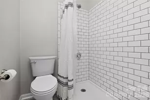 4301 Red Berry Ct, Charlotte, NC 28213 - Photo 27