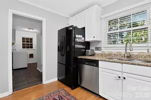 4301 Red Berry Ct, Charlotte, NC 28213 - Photo 15