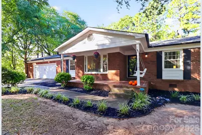 4301 Red Berry Court, Charlotte, NC 28213 - Photo 3