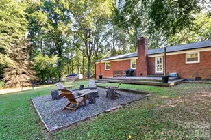4301 Red Berry Ct, Charlotte, NC 28213 - Photo 35