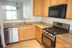 559 Pate Dr, Fort Mill, SC 29715 - Photo 3