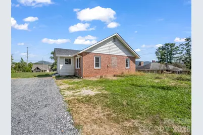2 Roberts Street, Fletcher, NC 28732 - Photo 11