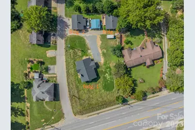 2 Roberts Street, Fletcher, NC 28732 - Photo 3