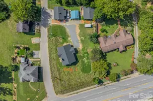 2 Roberts St, Fletcher, NC 28732 - Photo 3