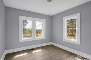 2 Roberts St, Fletcher, NC 28732 - Photo 25