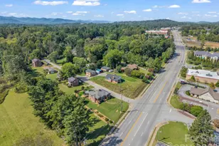 2 Roberts St, Fletcher, NC 28732 - Photo 5