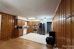 604 Willow St, Wadesboro, NC 28170 - Photo 5