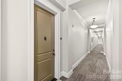 2810 Selwyn Avenue #209, Charlotte, NC 28209 - Photo 3