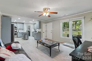 1109 Pinewood Rd, Rock Hill, SC 29730 - Photo 7