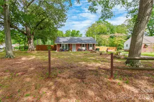 1109 Pinewood Rd, Rock Hill, SC 29730 - Photo 3
