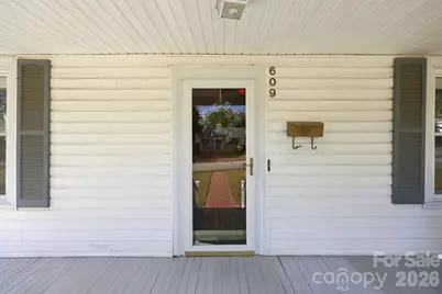 609 Poplar Avenue, Kannapolis, NC 28081 - Photo 3