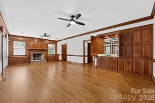 3715 Monique Ln, Charlotte, NC 28210 - Photo 11