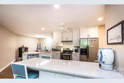 2200 6th Street NW #4, Hickory, NC 28601 - Photo 11