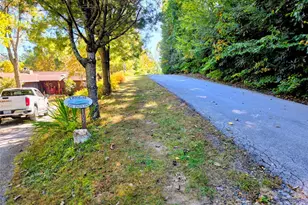 105 Poplar Ridge Ln, Burnsville, NC 28714 - Photo 11