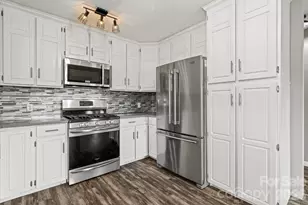 6275 Bryson City Rd, Franklin, NC 28734 - Photo 15