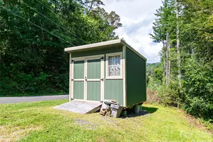 204 Grove Rd, Sylva, NC 28779 - Photo 31