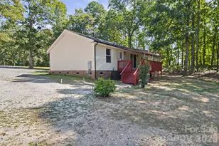 2219 Wade Funderburk Rd, Pageland, SC 29728 - Photo 19