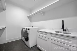 1418 N Caldwell St, Charlotte, NC 28206 - Photo 25