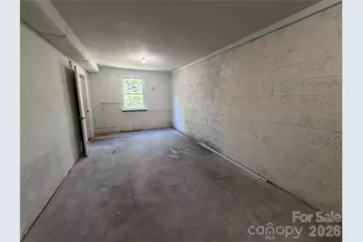 121 Merchant Street, Asheville, NC 28803 - Photo 33