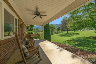 1341 Pigeon St, Waynesville, NC 28786 - Photo 3