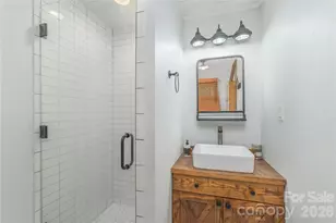 1341 Pigeon St, Waynesville, NC 28786 - Photo 17