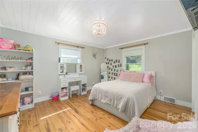 1341 Pigeon Street, Waynesville, NC 28786 - Photo 19