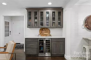 4323 Emory Ln, Charlotte, NC 28211 - Photo 11