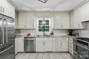 4323 Emory Ln, Charlotte, NC 28211 - Photo 15