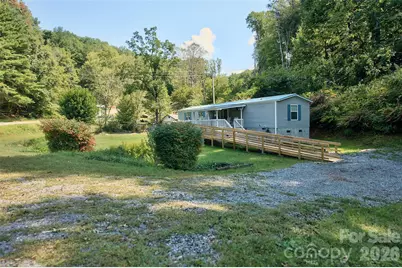 120 Ed Young Road, Burnsville, NC 28714 - Photo 19