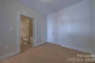 333 W Trade Street #1602, Charlotte, NC 28202 - Photo 25