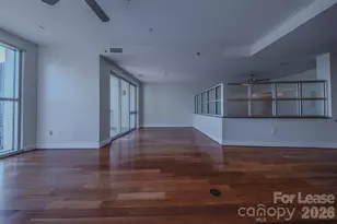 333 W Trade St, Charlotte, NC 28202 - Photo 11