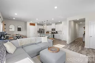 1107 Harland St, Charlotte, NC 28216 - Photo 5
