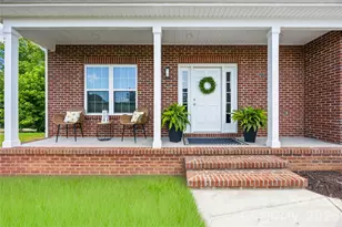 2630 Polo Ln, Maiden, NC 28650 - Photo 3