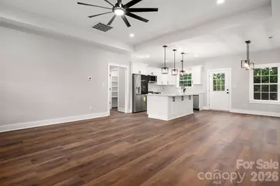 1490 Oakwood Avenue, Kannapolis, NC 28081 - Photo 11