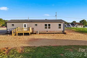 136 Speaks Rd, Olin, NC 28660 - Photo 11
