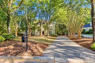 3501 Castellaine Dr, Charlotte, NC 28226 - Photo 3