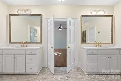 3501 Castellaine Drive, Charlotte, NC 28226 - Photo 15