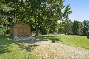 775 Paul Payne Store Rd, Taylorsville, NC 28681 - Photo 35