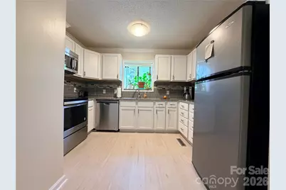 26 11th Avenue NE, Hickory, NC 28601 - Photo 37