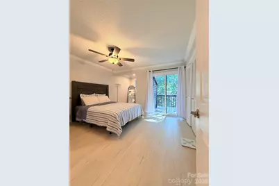 26 11th Avenue NE, Hickory, NC 28601 - Photo 15