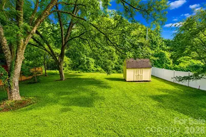 3320 Winterfield Place, Charlotte, NC 28205 - Photo 45