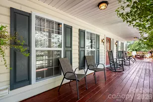 1056 Old Hampton Rd, Boone, NC 28607 - Photo 3