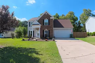 176 W Walnut Ave, Mount Holly, NC 28120 - Photo 1