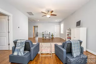 18928 Cypress Garden Dr, Davidson, NC 28036 - Photo 23