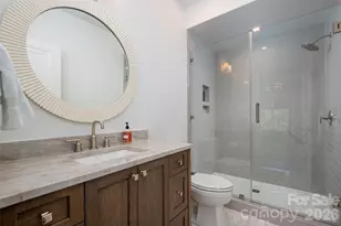 2111 Cortelyou Rd, Charlotte, NC 28211 - Photo 27