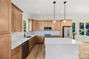 208 Excelsior St, Belmont, NC 28012 - Photo 9