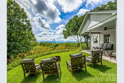 170 Twin Springs Road, Hendersonville, NC 28792 - Photo 9