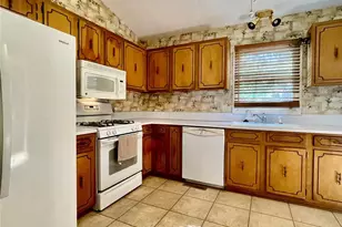 1300 Larchmont Pl, Salisbury, NC 28144 - Photo 9