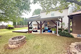 1969 8th St Ln SE, Hickory, NC 28602 - Photo 1